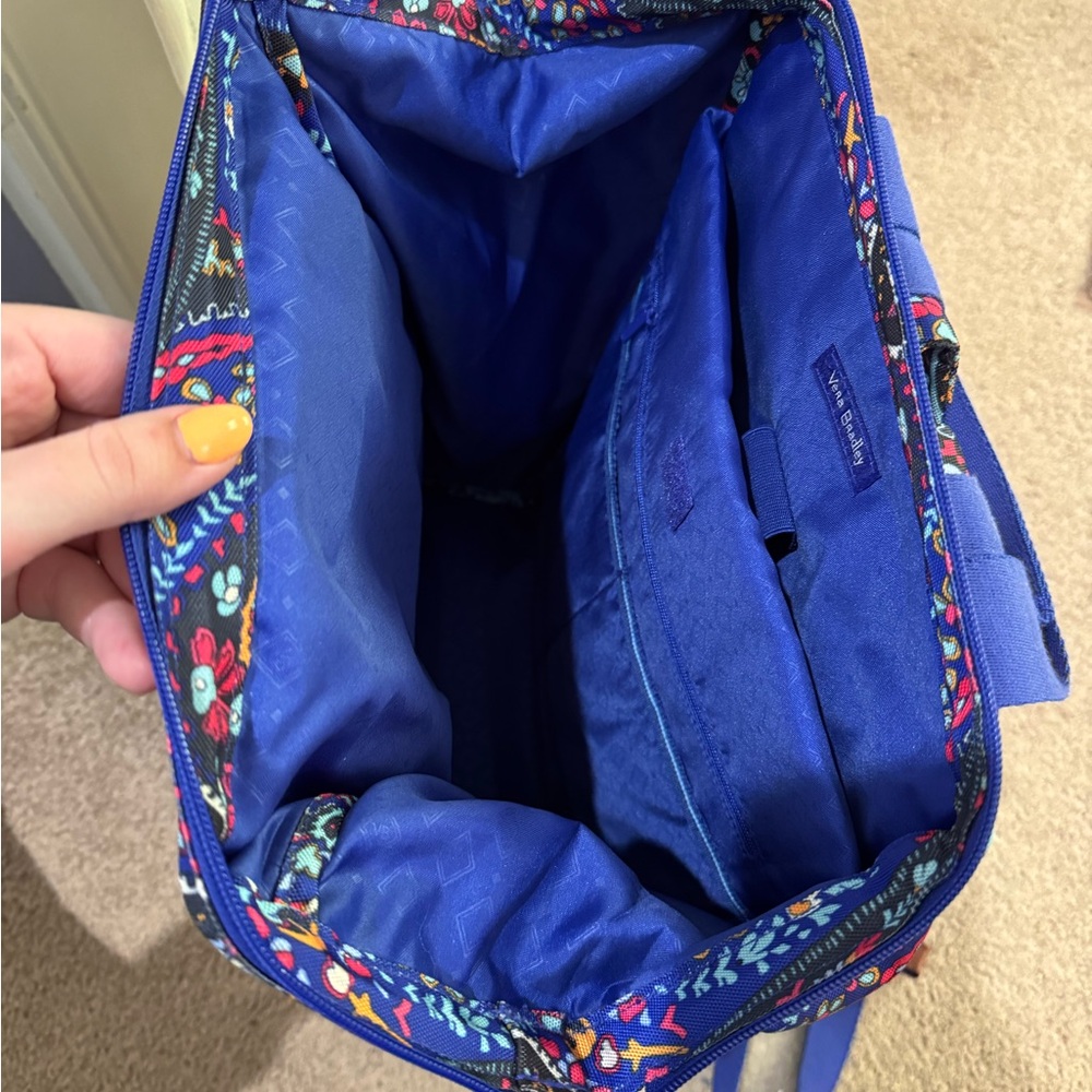 🦋Vera Bradley backpack🦋 - Picture 3 of 3